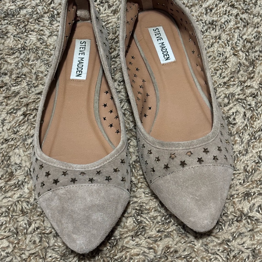 Steve Madden Star flats shoes